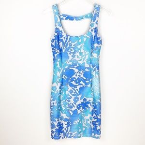 Jennifer Lopez fitted blue floral mini dress